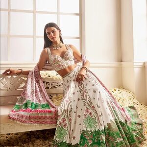 Lashkaraa Multicolor Green Pink Floral Lehenga
